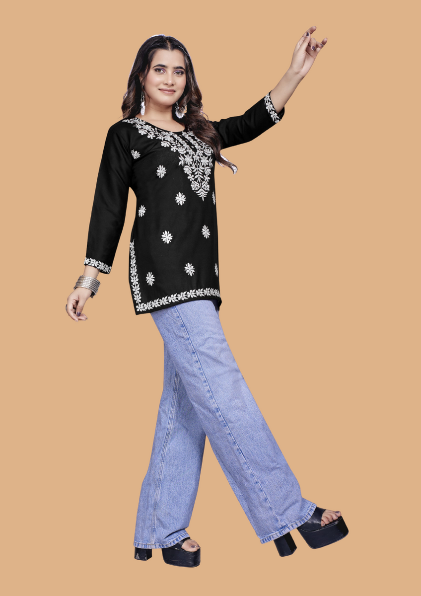 Black Bloom Embroidery Top