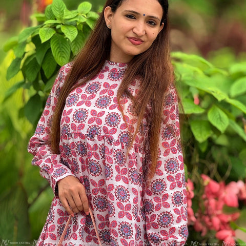 Rosette Tile Cotton Top