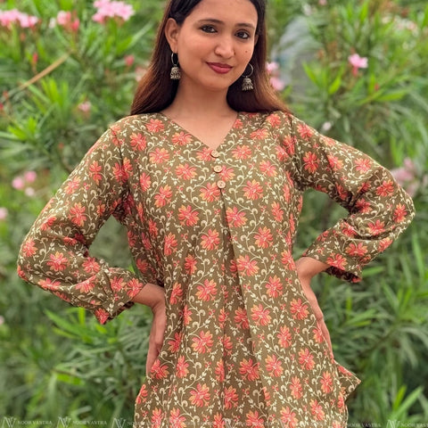 Garden Floral Cotton Top
