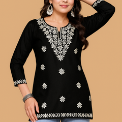 Black Bloom Embroidery Top